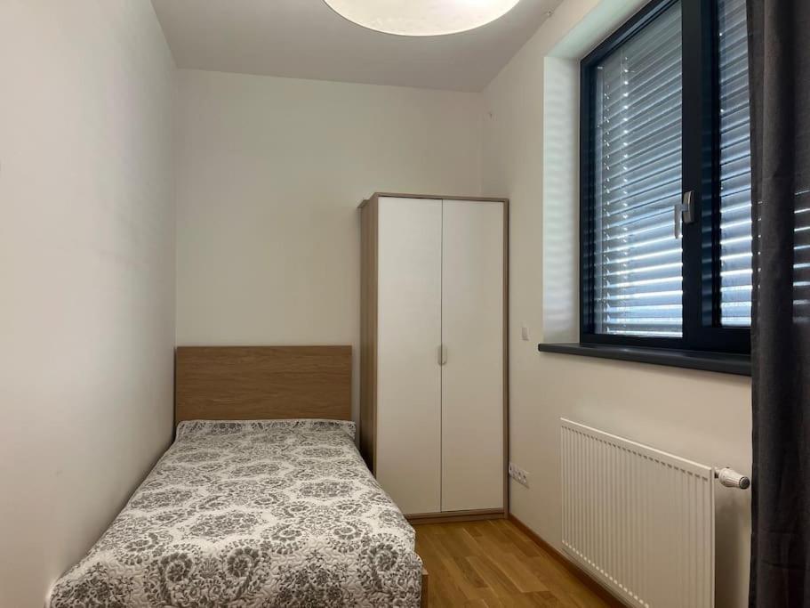 Holesovice,balkon,garaz Daire