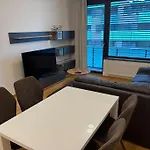 Apartman Holesovice,Balkon,Garaz